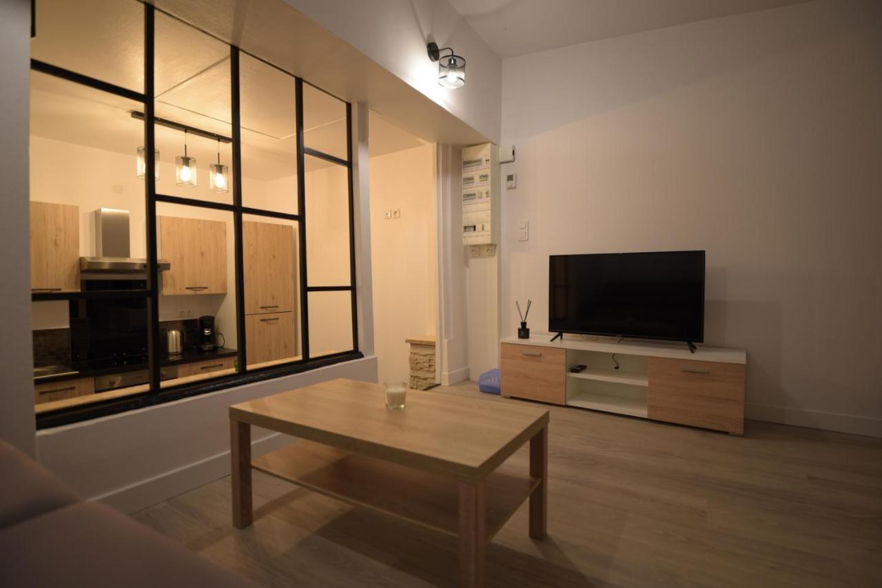 Cosy Appartement Hyper Centre Ville Avec Cour + Patio 오세르 외부 사진