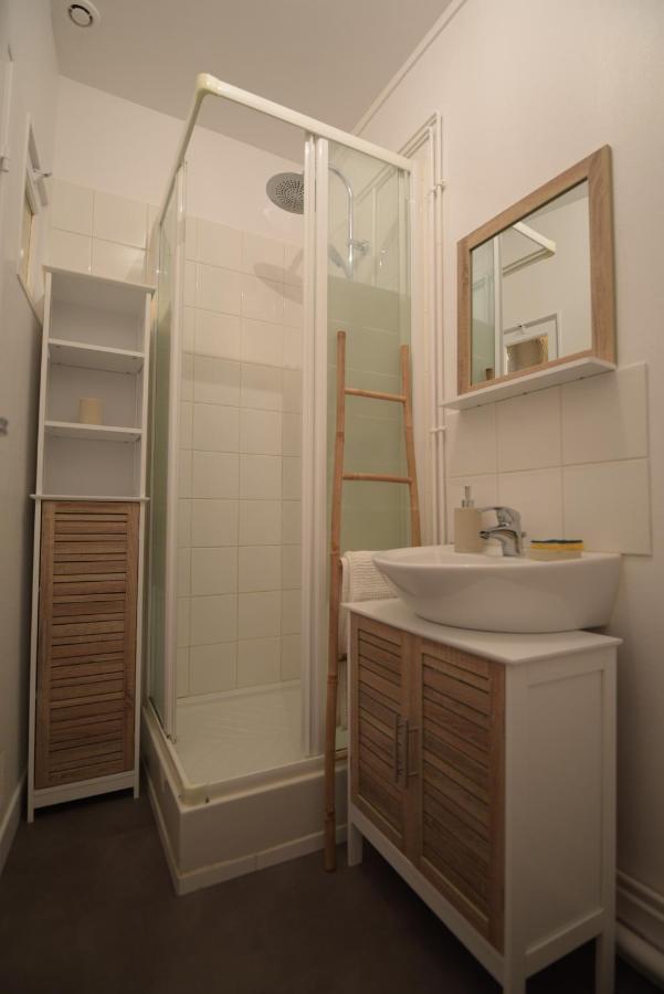 Cosy Appartement Hyper Centre Ville Avec Cour + Patio 오세르 외부 사진